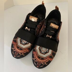 Ted Baker London Cepap Versailles Fashion Sneakers/Shoes. 38.5 (7.5-8) Excellent